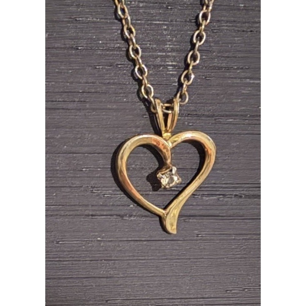 Gold‎ Tone Open Heart Pendant Necklace Clear Rhinestone Accent Romantic Jewelry - Picture 2 of 2